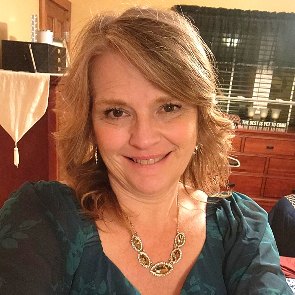 Meet your Posher, Pamela